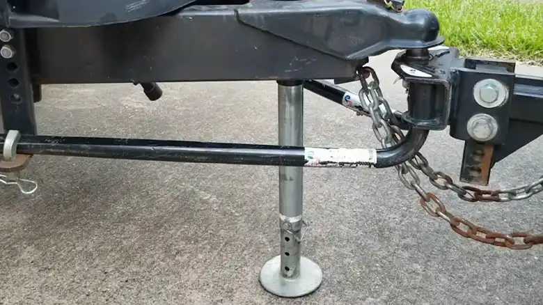 How I Adjusted the Sway Bar for My Travel Trailer