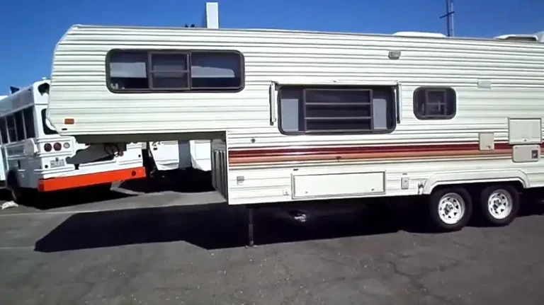 How to Move a 5th Wheel Camper Without a Hitch? What I Do? 