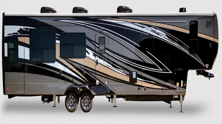 Fifth Wheel Trailers