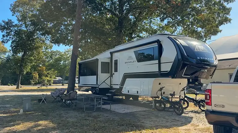 Full-Time RV Living vs. Part-Time