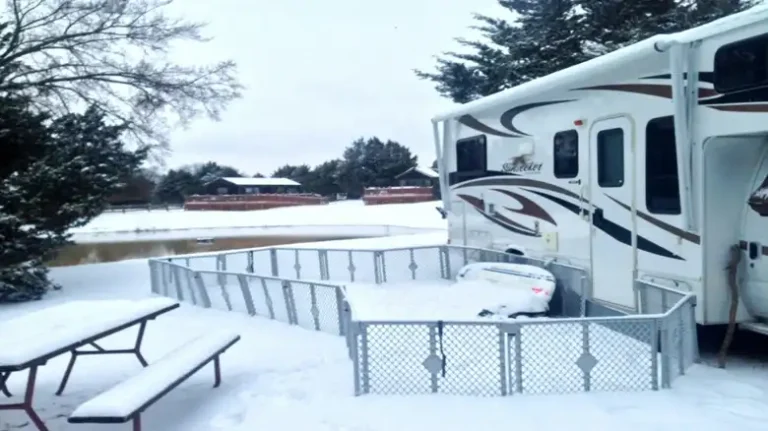 How To Keep Snow Off RV Roof: Keeping Your RV Light and Dry